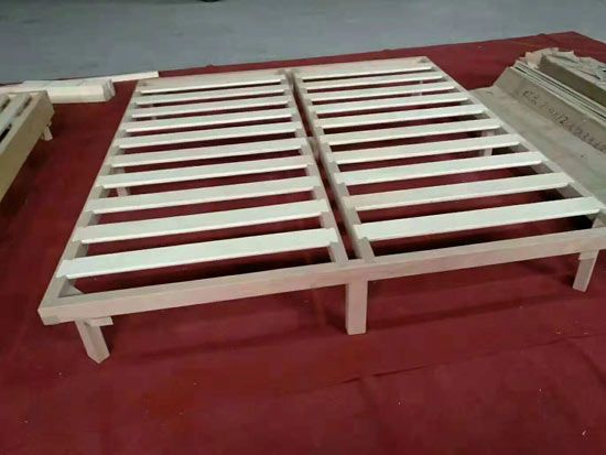 點(diǎn)擊查看詳細(xì)信息<br>標(biāo)題：Iron bedstead 閱讀次數(shù)：963