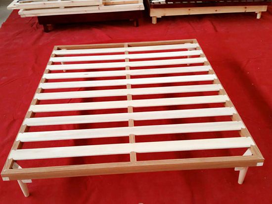 點(diǎn)擊查看詳細(xì)信息<br>標(biāo)題：Wooden bedstead 閱讀次數(shù)：1047